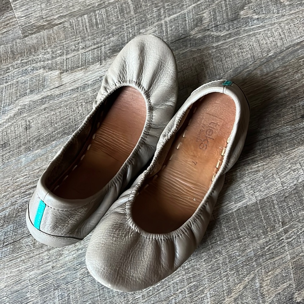 Tieks Taupe Ballet Flats